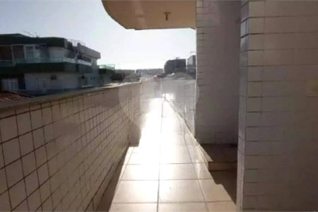 Cobertura à venda com 4 quartos, sendo 2 suítes,  em Algodoal, Cabo Frio, RJ