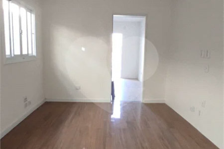 Terreno à venda com 3 quartos em Chora Menino, São Paulo, SP