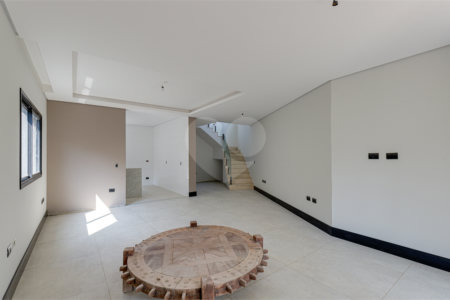Casa à venda com 4 suítes no condomínio Reserva Robélia, São Paulo - SP