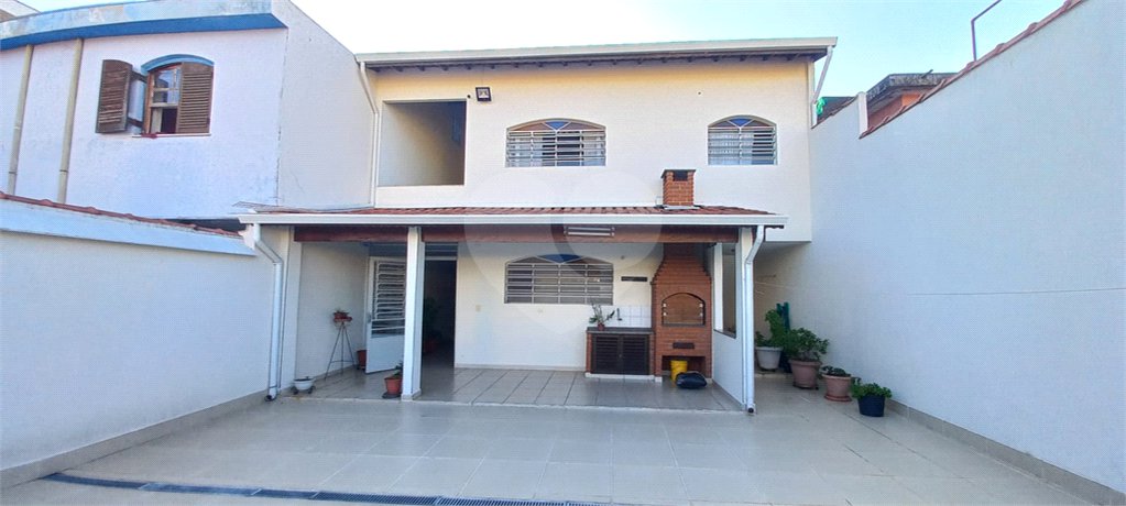 Casa à venda com 3 quartos, sendo 1 suíte, em Vila Guilherme, São Paulo, SP