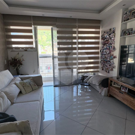 Apartamento à venda com 3 quartos, sendo 1 suíte,  em Tijuca, Rio de Janeiro, RJ