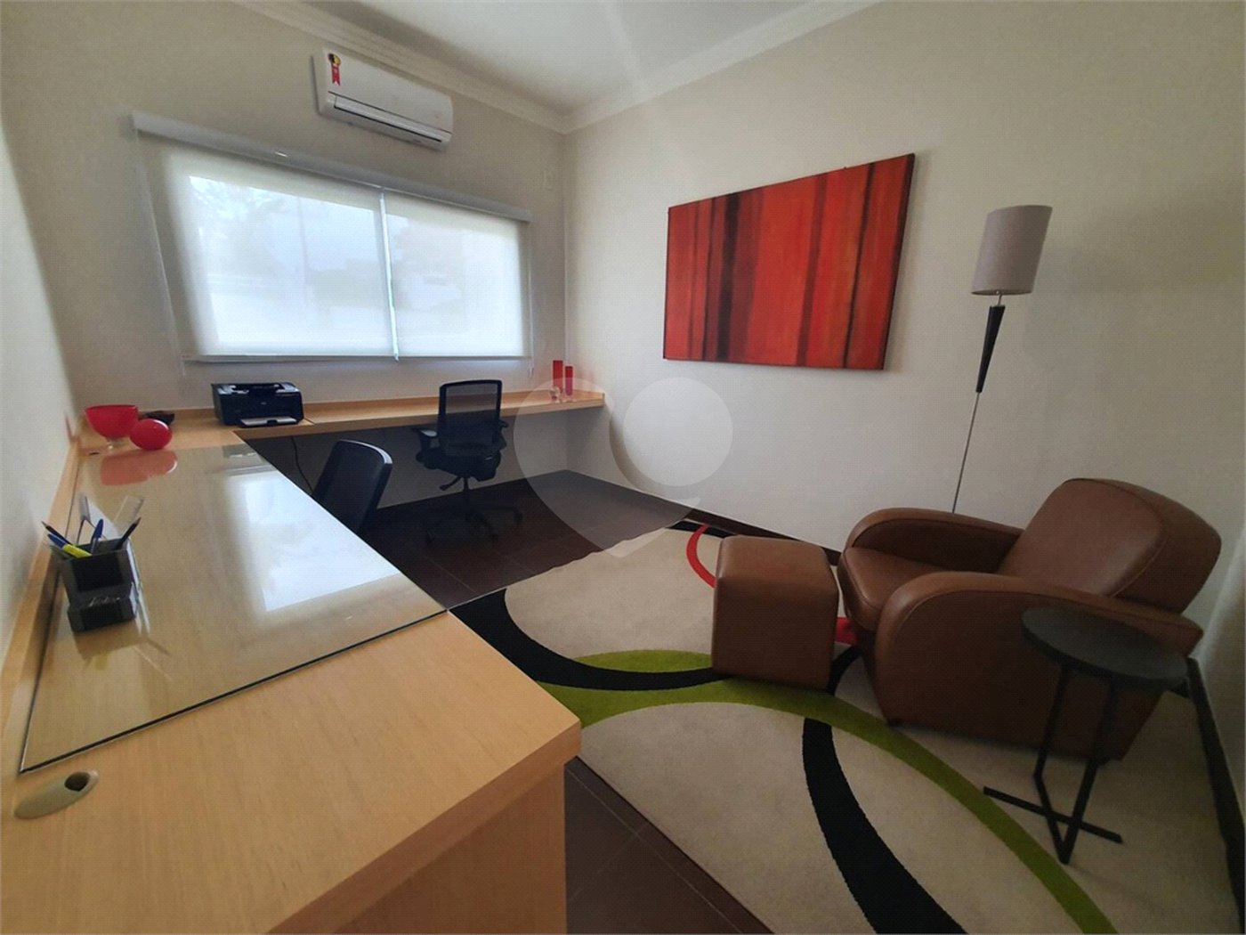 Casa à venda com 5 quartos, sendo 4 suítes, no condomínio Sol Vinhedo, Vinhedo - SP