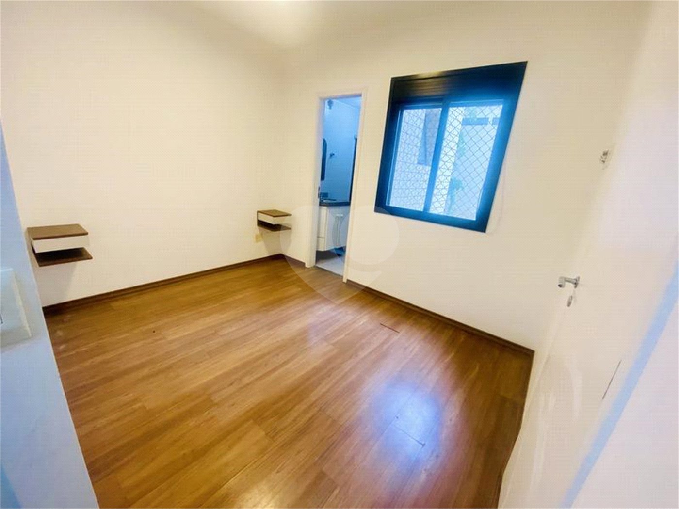 Apartamento à venda com 2 quartos, sendo 1 suíte, em Vila Suzana, São Paulo, SP