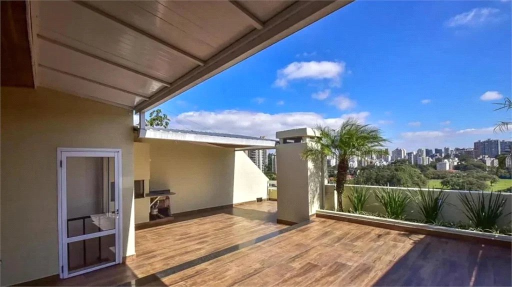 Cobertura à venda com 3 quartos, sendo 2 suítes, em Paraíso do Morumbi, São Paulo, SP