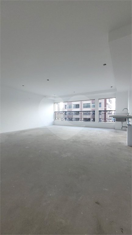 Apartamento à venda com 3 suítes em Perdizes, São Paulo, SP