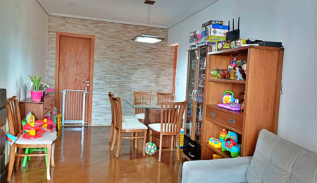 Apartamento à venda com 2 quartos, sendo 1 suíte,  em Vila Mariana, São Paulo, SP