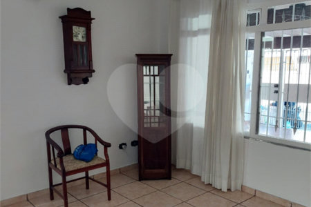 Sobrado à venda com 3 quartos, sendo 1 suíte, em Vila Mascote, São Paulo, SP