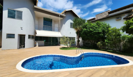 Casa à venda ou para alugar com 3 quartos, sendo 1 suíte,  no condomínio Villagio Capriccio, Louveira - SP