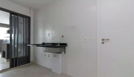 Apartamento à venda com 3 quartos, sendo 1 suíte,  em Pinheiros, São Paulo, SP