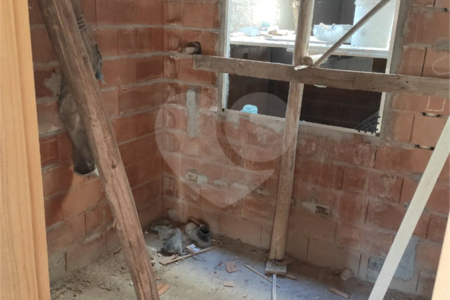 Casa à venda com 2 quartos, sendo 1 suíte, em Vila Guilherme, São Paulo, SP
