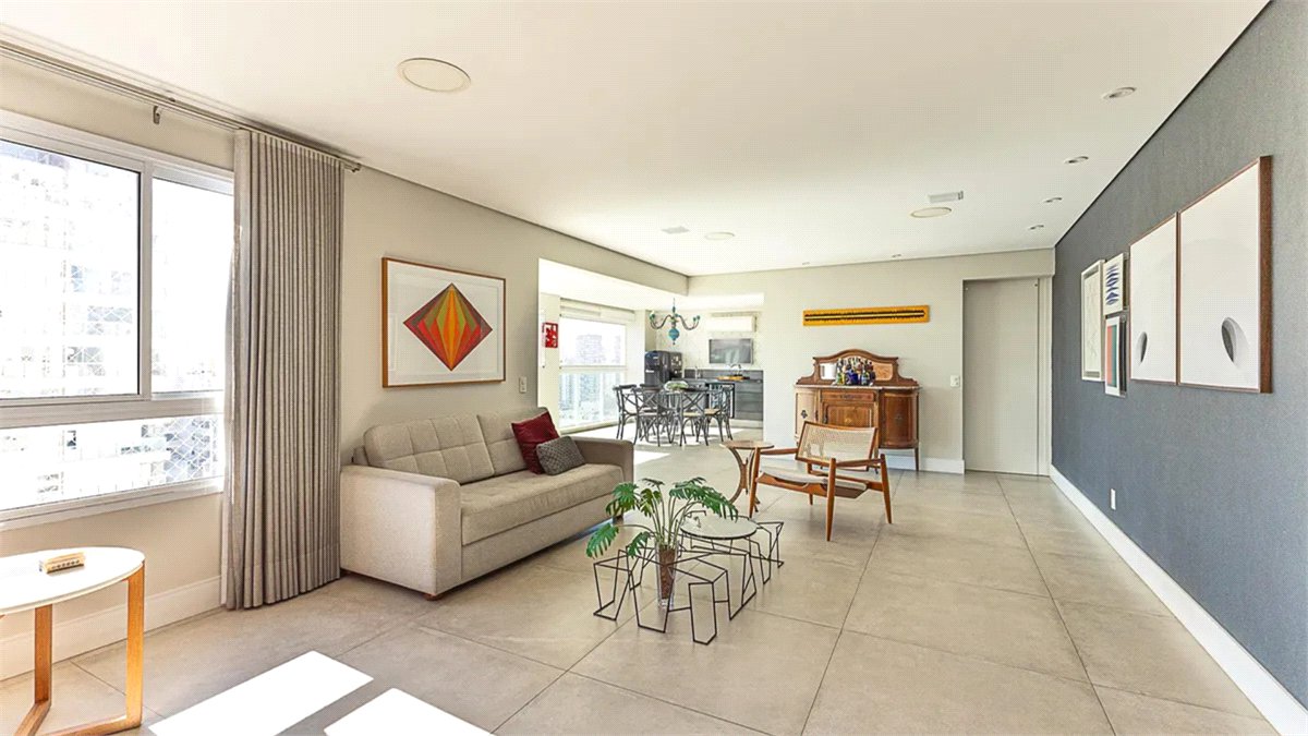 Apartamento à venda com 3 suítes em Vila Olímpia, São Paulo, SP