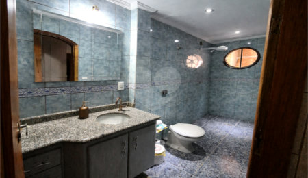 Casa à venda com 3 quartos, sendo 1 suíte,  em Centreville, Santo André, SP