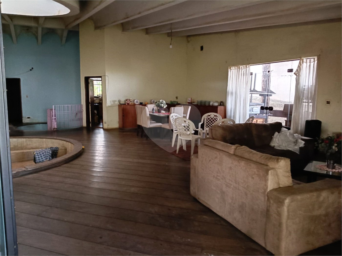 Casa para alugar com 4 suítes em Vila Carmosina, São Paulo, SP