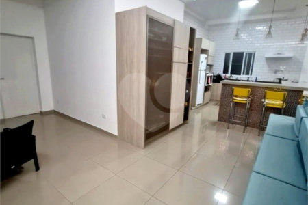 Casa à venda com 3 quartos, sendo 1 suíte, no condomínio Vale da Santa Fé, Vinhedo - SP