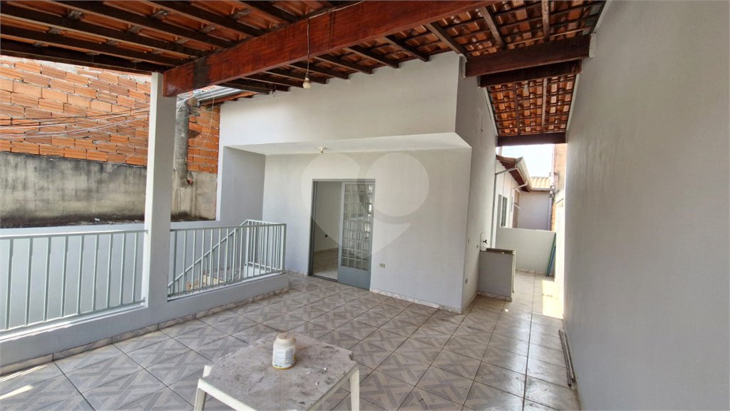 Sobrado à venda com 4 quartos, sendo 1 suíte, em Jardim Hubert, Indaiatuba, SP