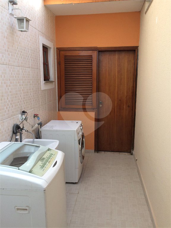 Sobrado à venda com 2 quartos, sendo 1 suíte, em Lar São Paulo, São Paulo, SP