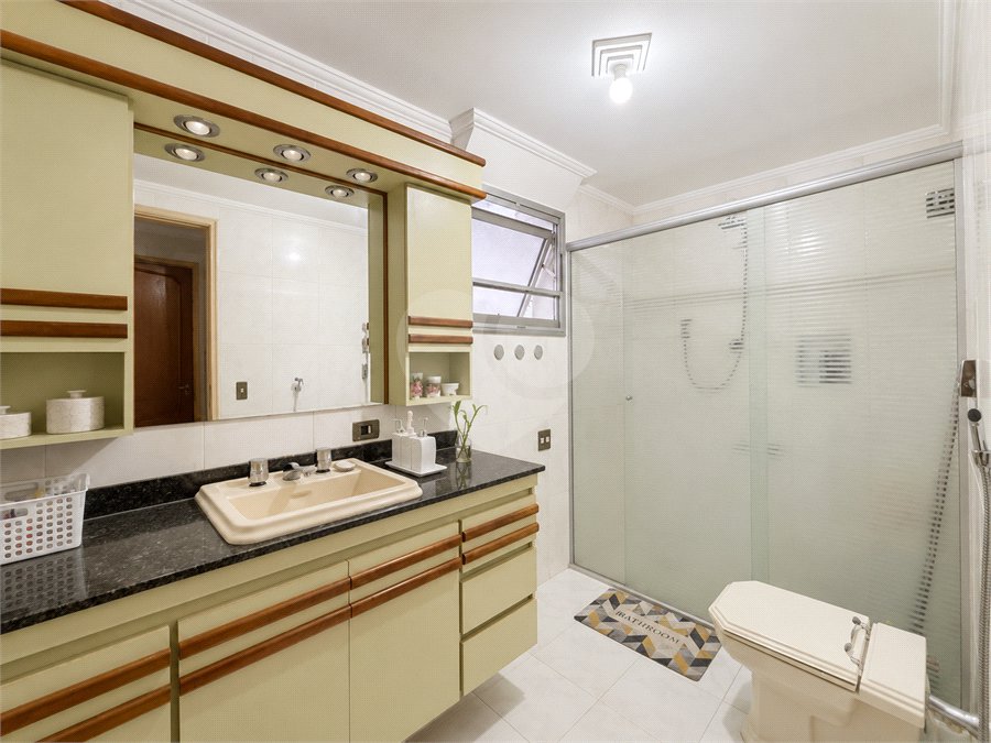 Apartamento à venda com 3 quartos, sendo 1 suíte, em Alto da Boa Vista, São Paulo, SP