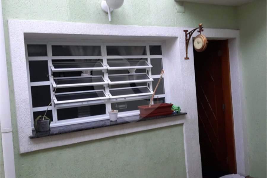 Casa à venda com 4 quartos em Jardim Peri, São Paulo, SP