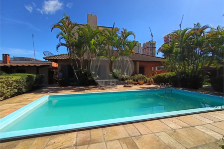 Casa à venda com 3 quartos, sendo 2 suítes,  em Vila Mogilar, Mogi das Cruzes, SP