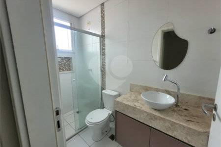 Casa à venda com 3 quartos, sendo 1 suíte, no condomínio Arte de Viver, Sorocaba - SP
