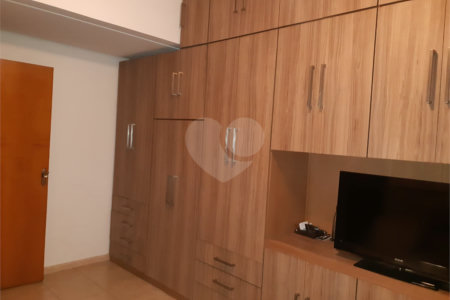 Apartamento à venda com 3 quartos, sendo 2 suítes, em Pinheiros, São Paulo, SP