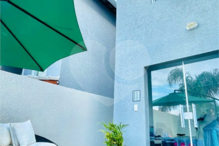 Sobrado à venda com 3 quartos, sendo 2 suítes, em Jardim Jaraguá, Atibaia, SP