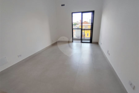Sobrado à venda com 3 quartos, sendo 1 suíte, em Santa Teresinha, São Paulo, SP