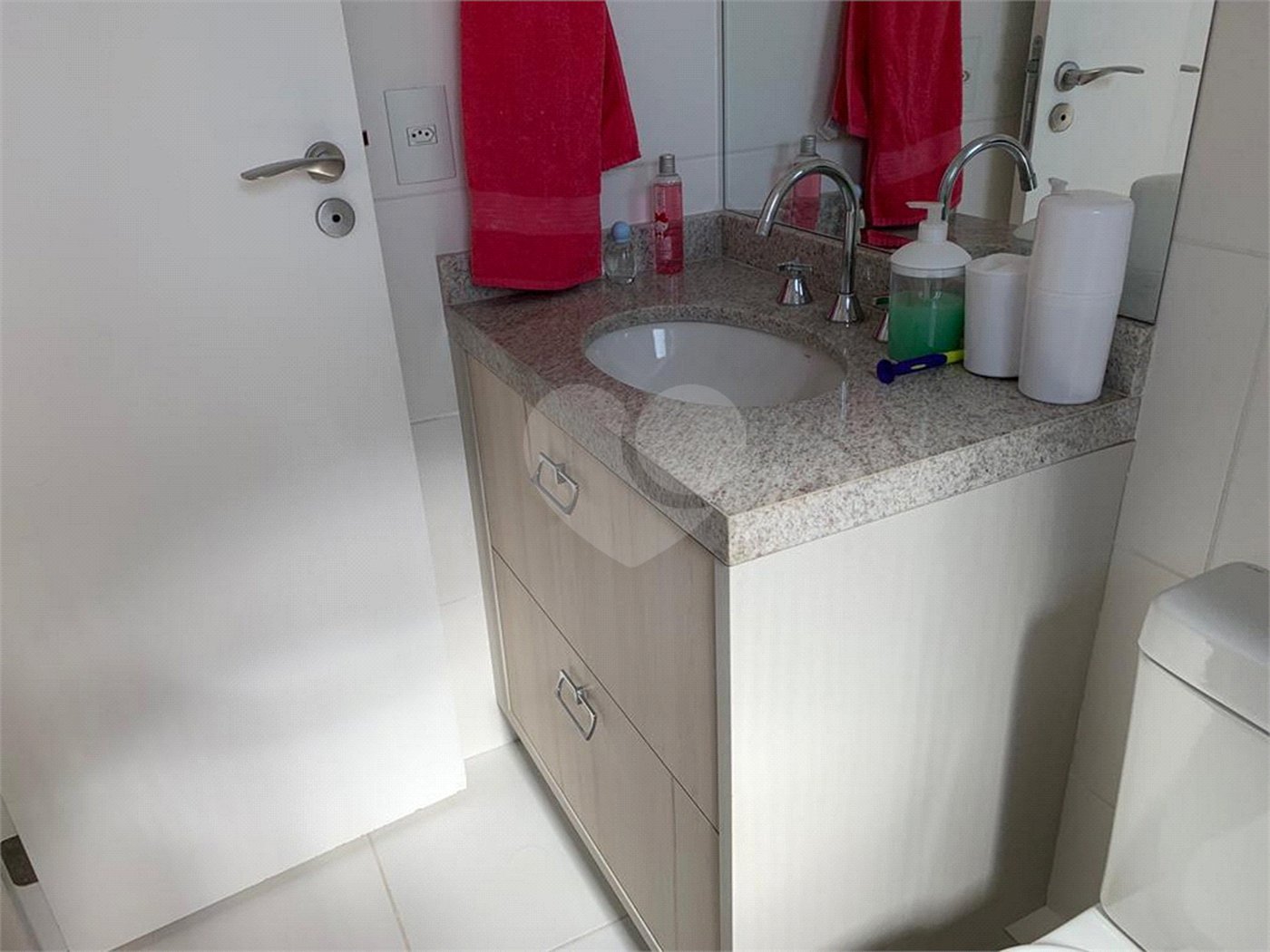 Apartamento à venda com 3 suítes em Vila Monumento, São Paulo, SP