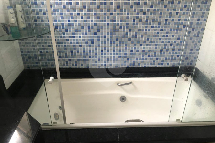 Sobrado à venda com 4 quartos, sendo 1 suíte, em Mandaqui, São Paulo, SP