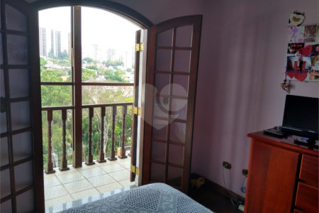 Sobrado à venda com 4 quartos, sendo 2 suítes, em Jardim Franca, São Paulo, SP