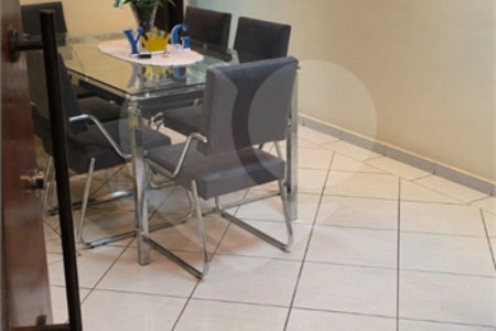 Sobrado à venda com 3 quartos, sendo 1 suíte, em Jardim Taboão, São Paulo, SP