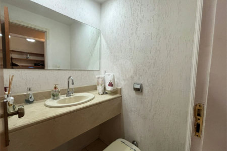 Apartamento à venda com 3 quartos, sendo 2 suítes, em Tijuca, Rio de Janeiro, RJ