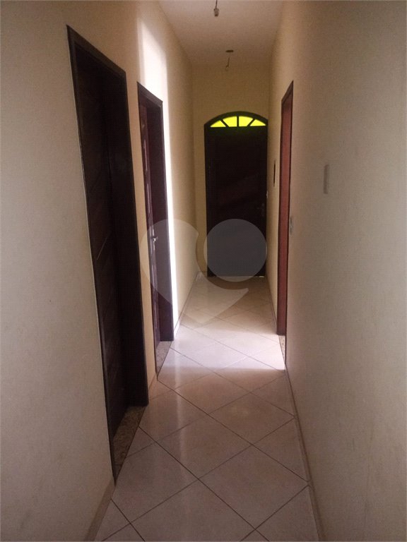 Casa à venda com 2 quartos, sendo 1 suíte, no condomínio River Plate, Rio de Janeiro - RJ