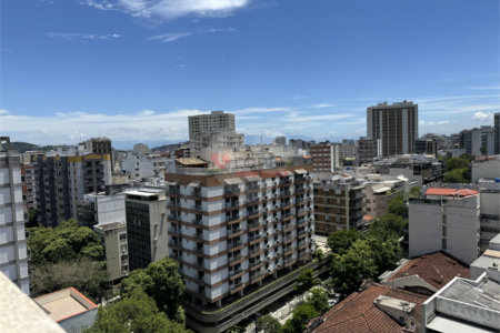 Apartamento à venda com 4 quartos, sendo 2 suítes,  em Tijuca, Rio de Janeiro, RJ