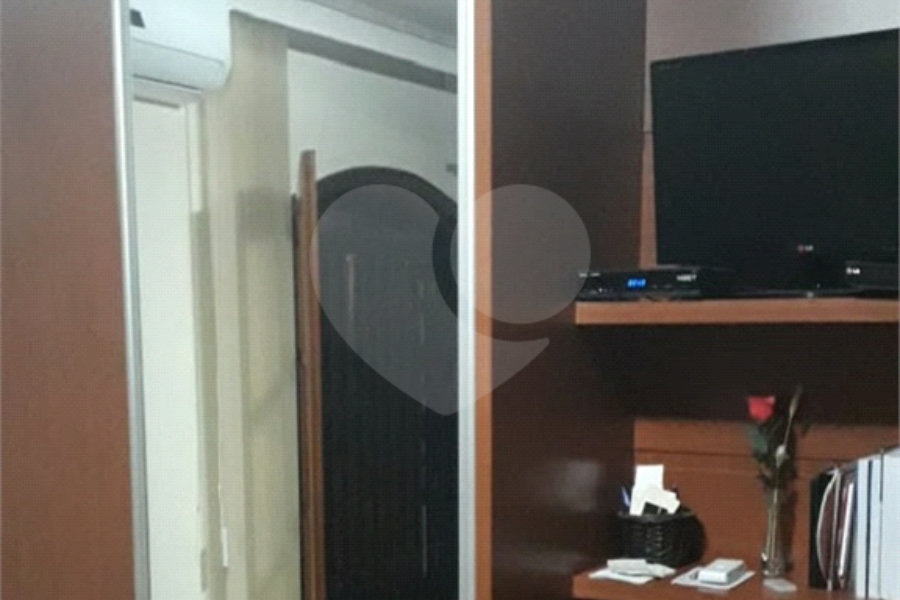 Sobrado à venda com 2 quartos em Freguesia do Ó, São Paulo, SP