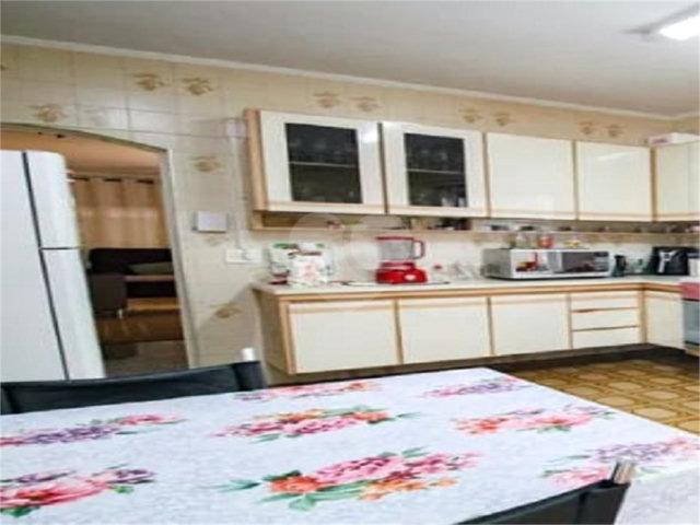 Sobrado à venda com 3 quartos, sendo 1 suíte,  em Santana, São Paulo, SP