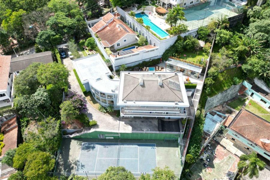Casa à venda com 5 suítes em Tremembé, São Paulo, SP