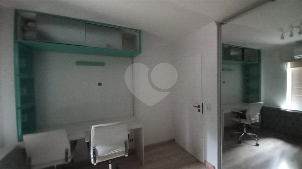 Apartamento à venda com 3 quartos, sendo 1 suíte,  em Vila Andrade, São Paulo, SP