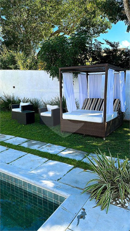 Casa à venda com 3 suítes em Caravelas, Armação dos Búzios, RJ