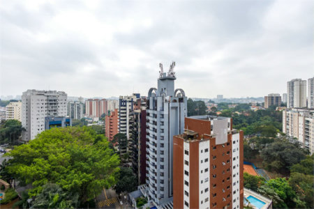 Cobertura à venda com 4 suítes em Vila Suzana, São Paulo, SP