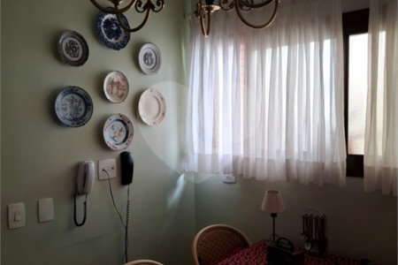 Apartamento à venda com 4 quartos, sendo 2 suítes,  em Brooklin Paulista, São Paulo, SP