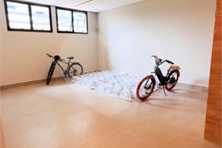 Apartamento à venda com 4 suítes em Parque Residencial Aquarius, São José dos Campos, SP
