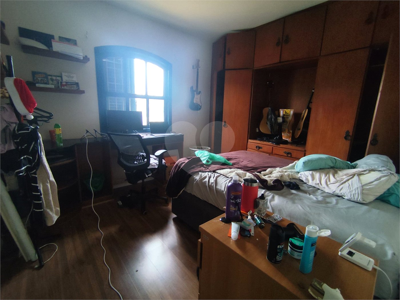 Sobrado à venda com 4 quartos, sendo 2 suítes,  em Tremembé, São Paulo, SP