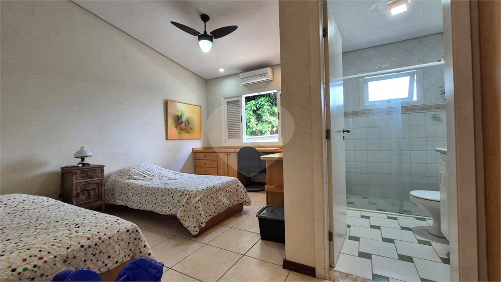 Casa à venda com 4 suítes no condomínio Vivenda do Lago, Sorocaba - SP