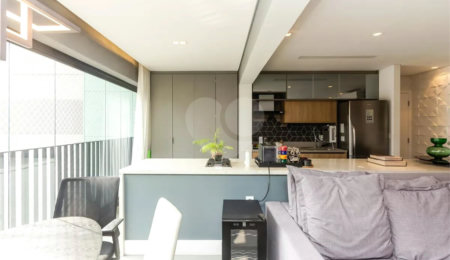 Apartamento à venda com 3 quartos, sendo 1 suíte,  em Vila Olímpia, São Paulo, SP