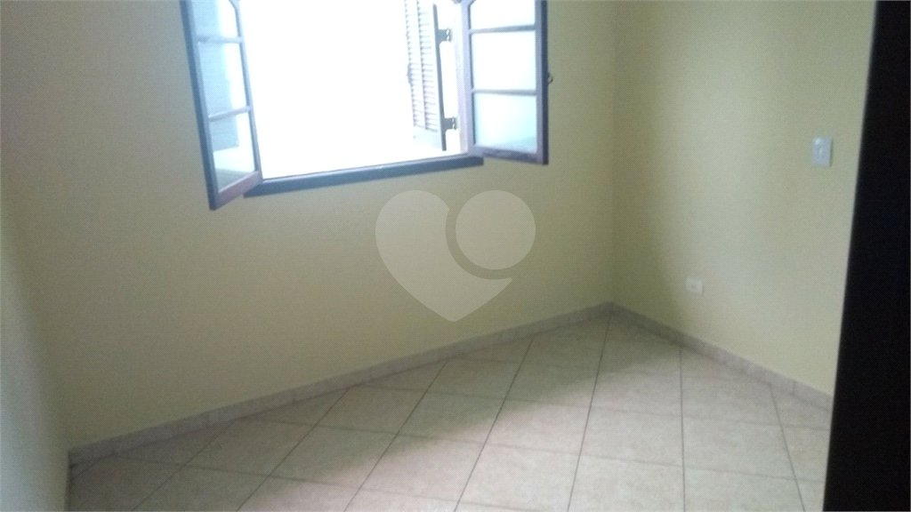 Casa à venda com 3 quartos, sendo 1 suíte, no condomínio São Marcos, São Paulo - SP