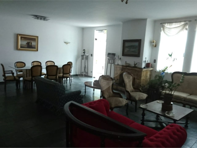 Sobrado à venda com 5 quartos, sendo 2 suítes,  em Tremembé, São Paulo, SP