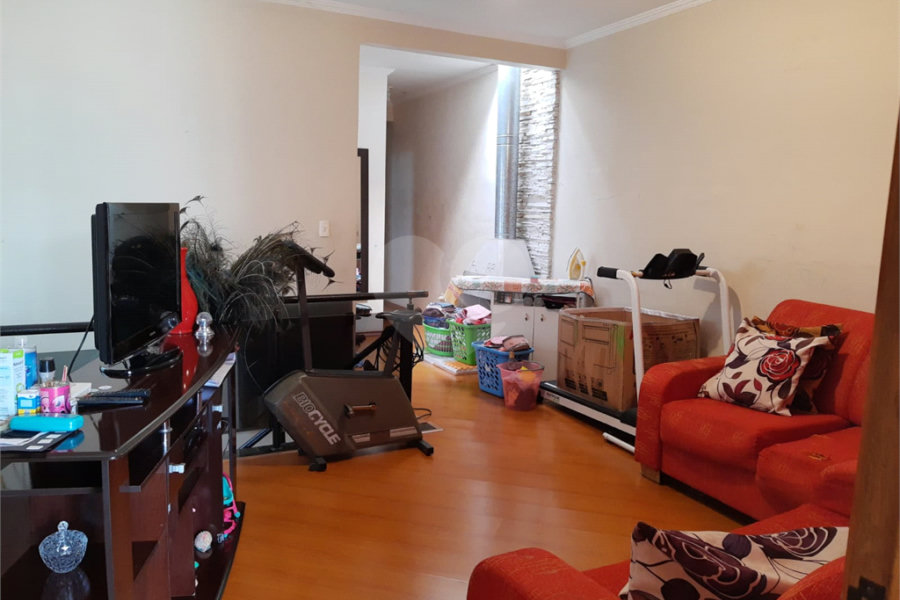 Sobrado à venda com 2 quartos, sendo 1 suíte, em Tremembé, São Paulo, SP