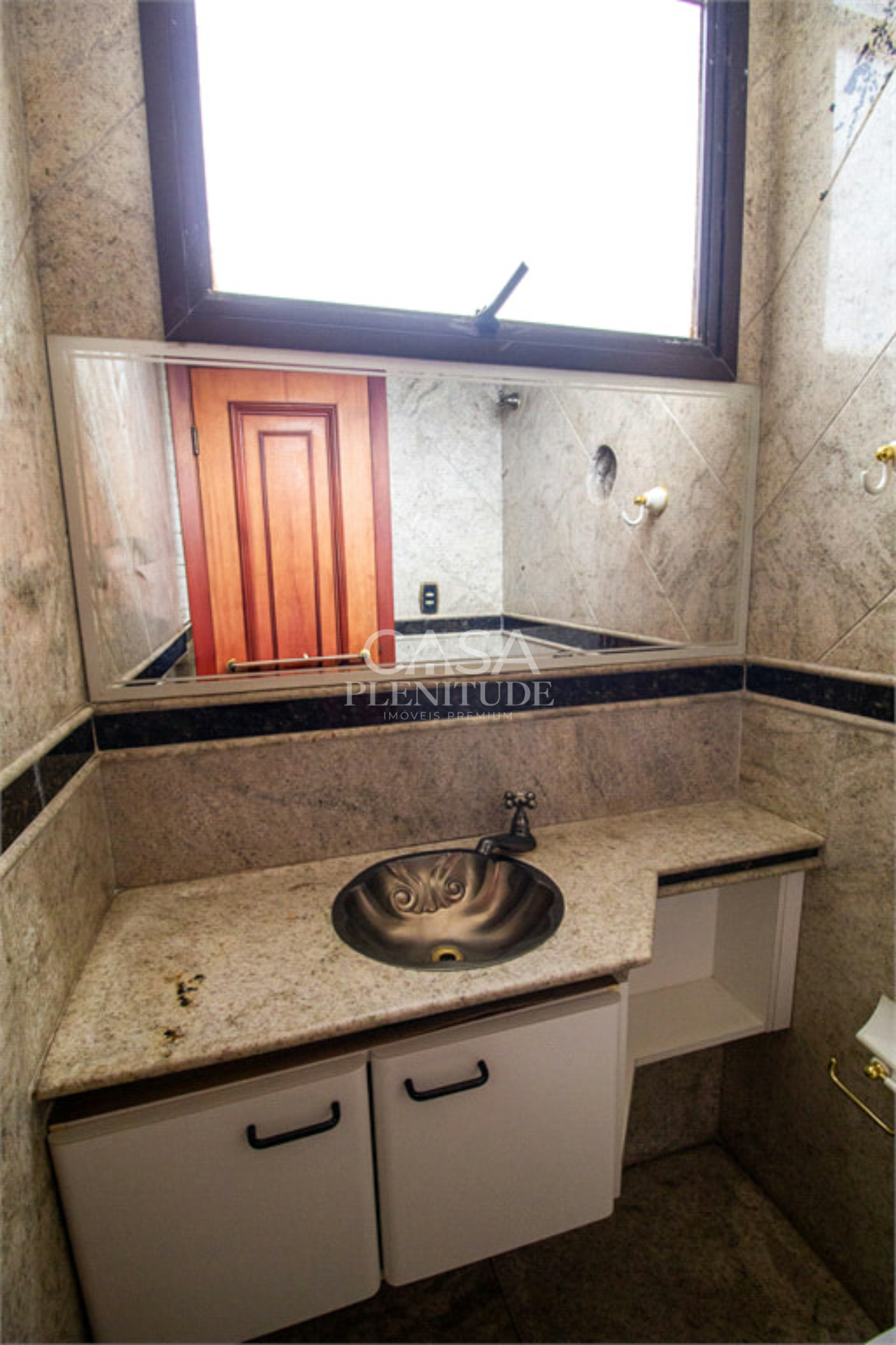 Apartamento à venda com 4 suítes no Centro, Sorocaba, SP