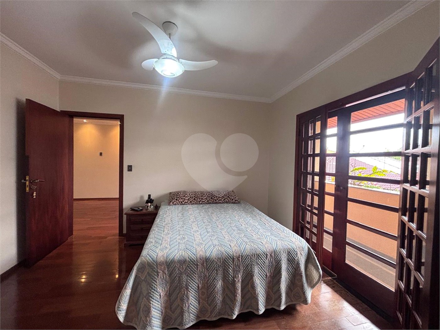 Casa à venda com 4 quartos, sendo 2 suítes,  no condomínio Granja Olga Ii, Sorocaba - SP